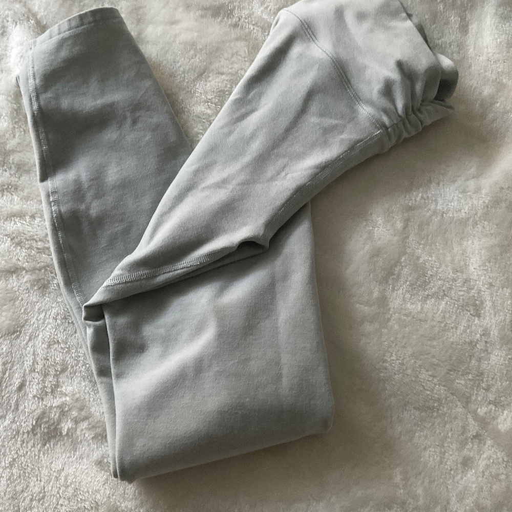Vuori soft knit touched top legging high waisted